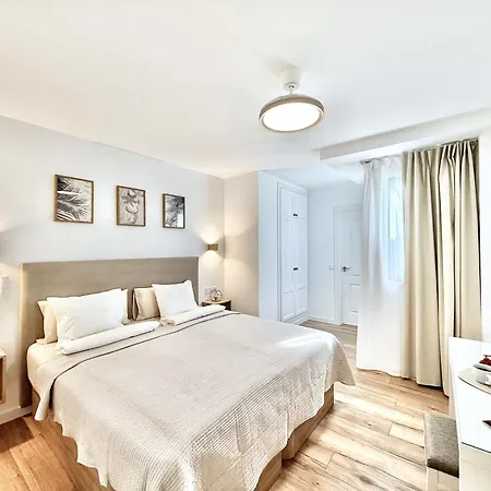 Paulmarie Apartment-quiet Area-3bd 아파트 *