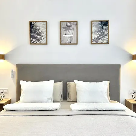 Paulmarie Apartment-quiet Area-3bd 아데제